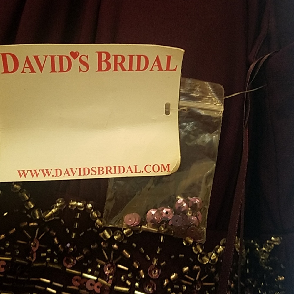 A purple long dress - Picture 4 of 4